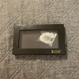 Z Palette Case & magnet backs